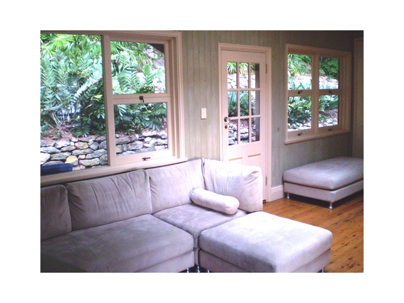 8  Corniche Road Church Point, Bayview NSW 2104