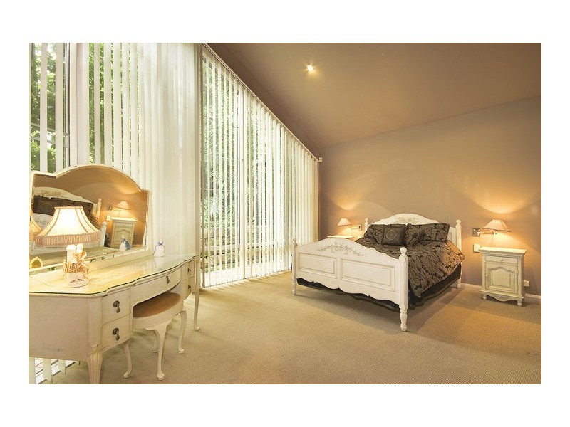 166 Crescent Road, Newport NSW 2106