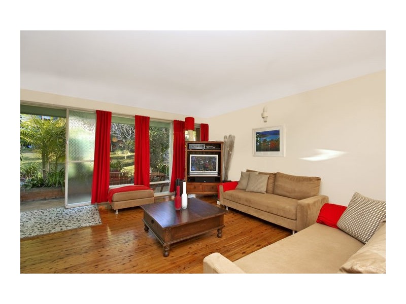 33 Dolphin Crescent, Avalon NSW 2107