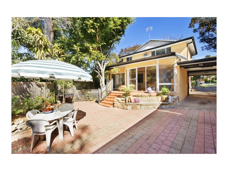 2  Wollstonecraft Avenue, Avalon NSW 2107