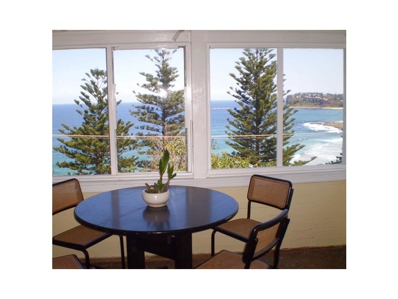 31b The Serpentine, Bilgola NSW 2107