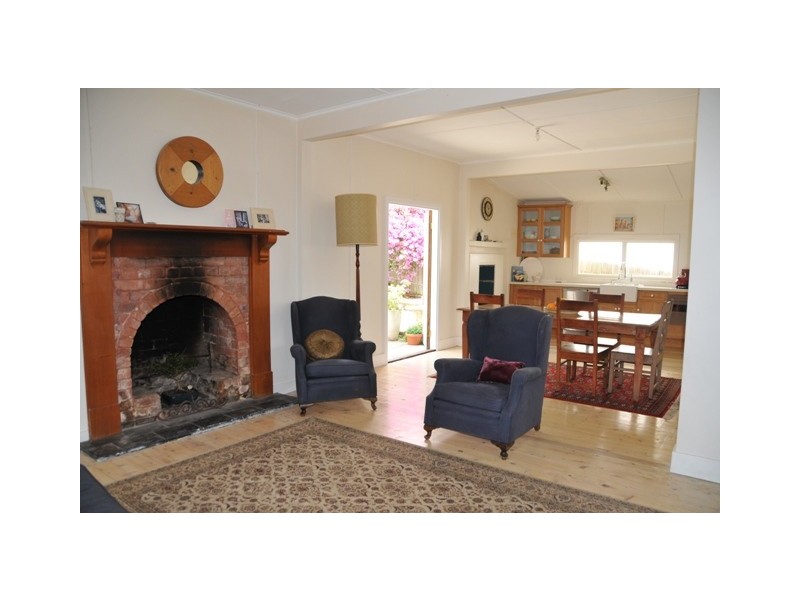 166  Central Road, Avalon NSW 2107