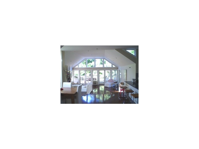 130 Avalon Parade, Avalon NSW 2107