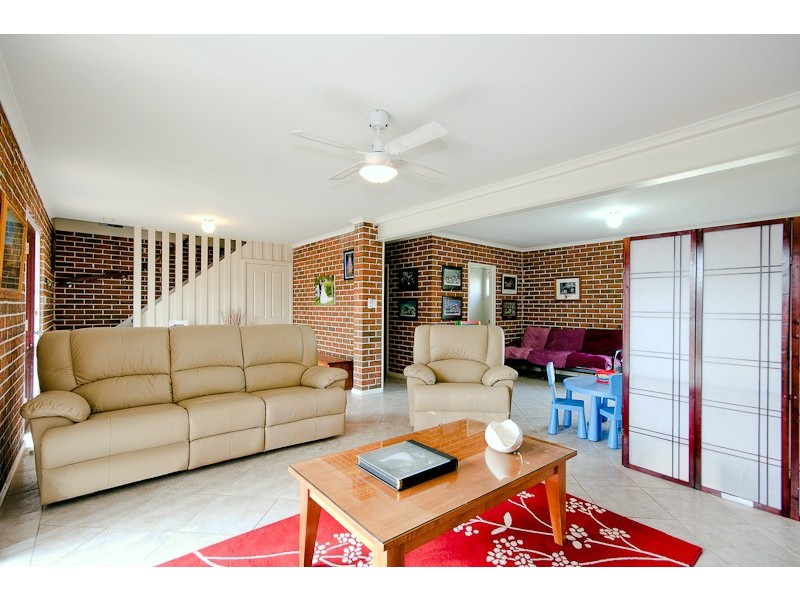 Mcgraths Hill NSW 2756