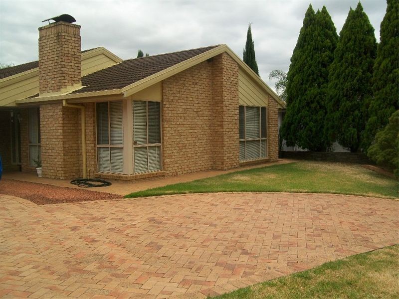 Mcgraths Hill NSW 2756