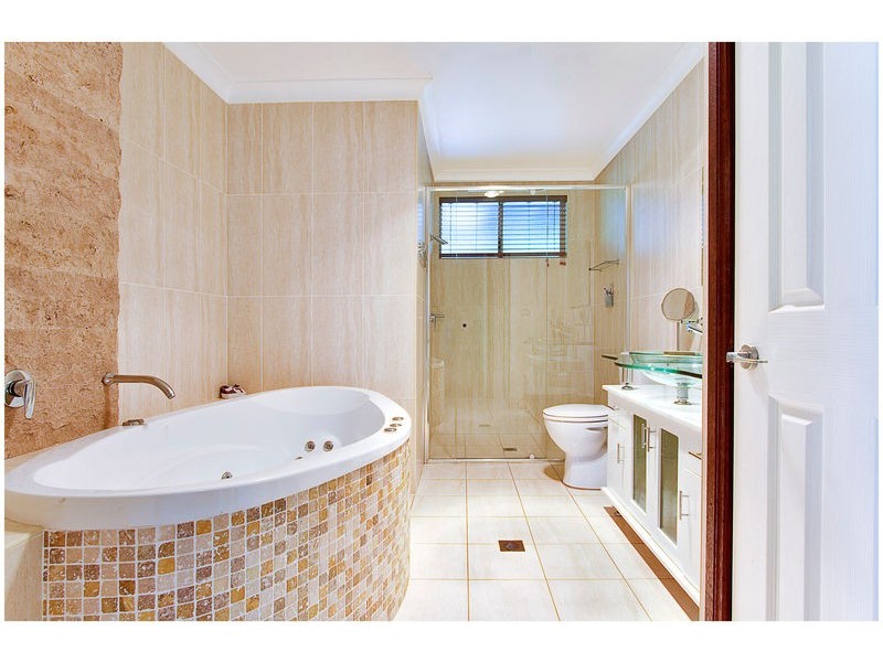 East Kurrajong NSW 2758