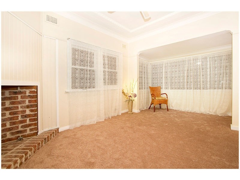 Mcgraths Hill NSW 2756