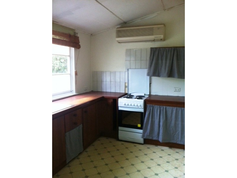 42 Camberwell St, Riverstone NSW 2765