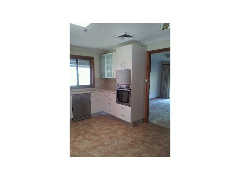 4 Ross Place, Kellyville NSW 2155