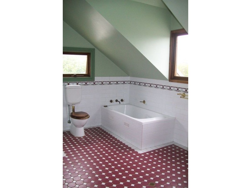 556 Blaxlands Ridge Road, Kurrajong NSW 2758