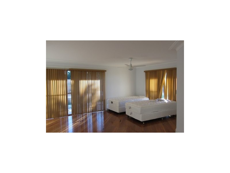 102 Peel Parade, Kurrajong NSW 2758