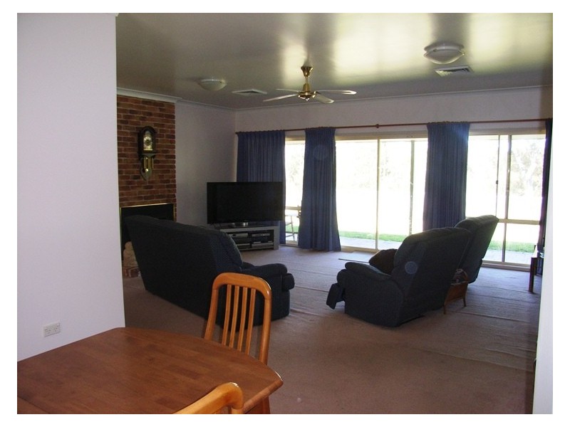 East Kurrajong NSW 2758