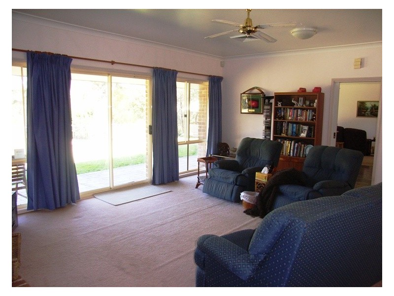 East Kurrajong NSW 2758