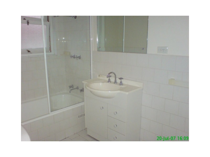 8/120  Kurraba Road, Neutral Bay NSW 2089