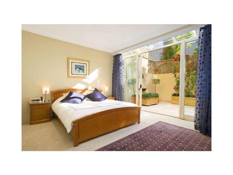 2/6  Montpelier Street, Neutral Bay NSW 2089