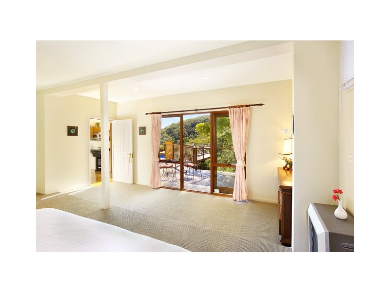 33 Castle Circuit, Seaforth NSW 2092