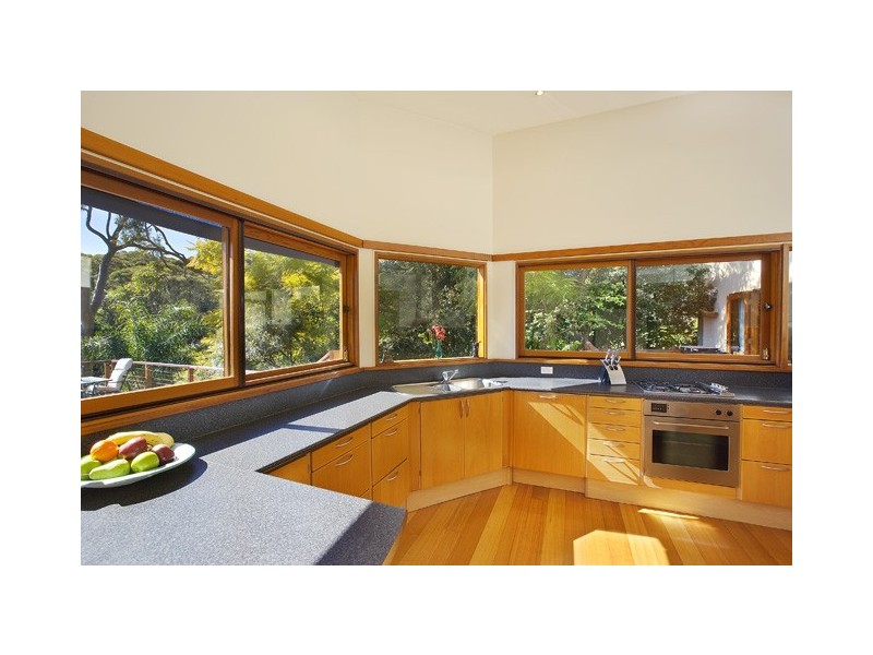 33 Castle Circuit, Seaforth NSW 2092