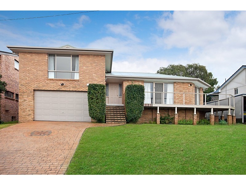 37 Admiralty Avenue, Tanilba Bay NSW 2319