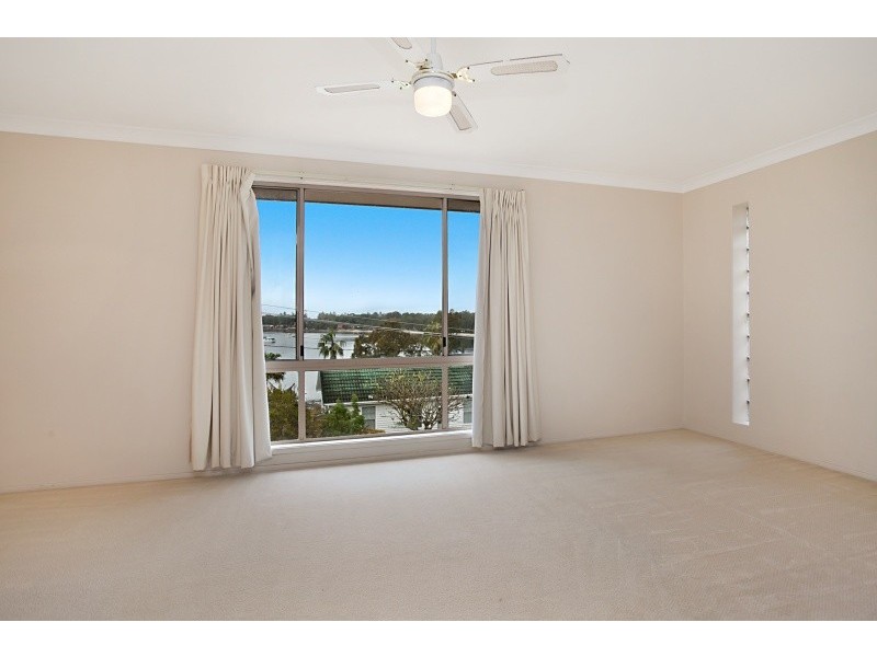 37 Admiralty Avenue, Tanilba Bay NSW 2319