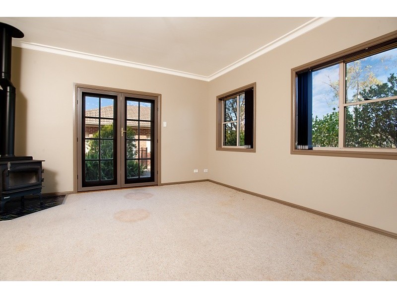 4 Squires Close, Medowie NSW 2318