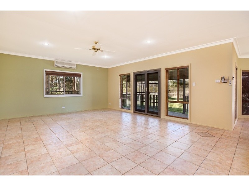 4 Squires Close, Medowie NSW 2318