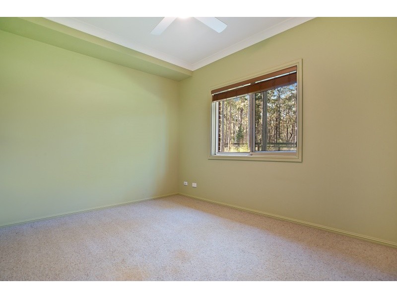 4 Squires Close, Medowie NSW 2318