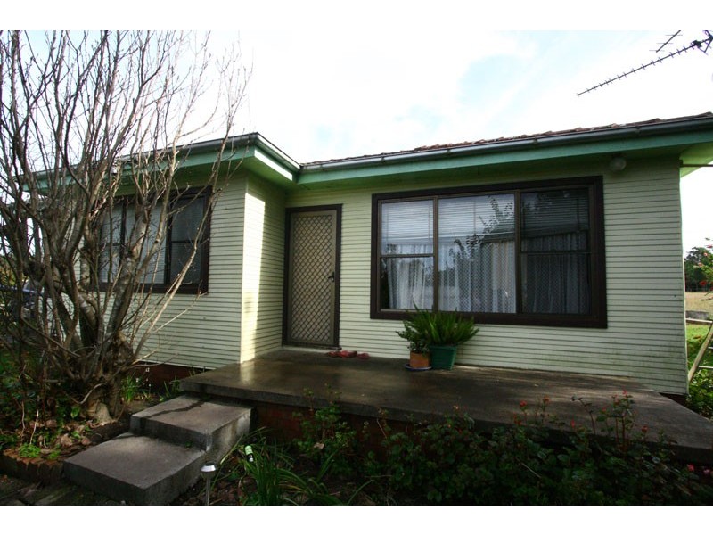 1  Fairlands Road, Medowie NSW 2318
