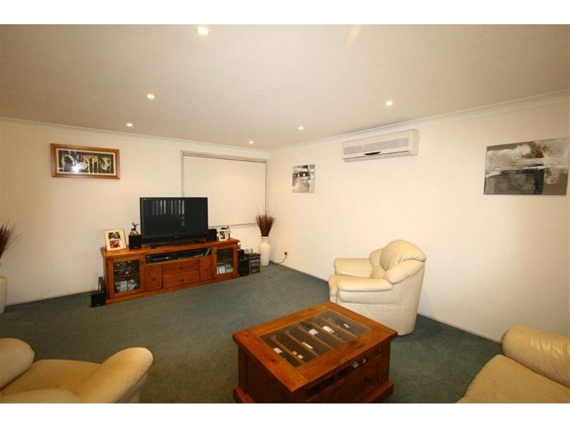 57 Thomas Coke Drive, Thornton NSW 2322
