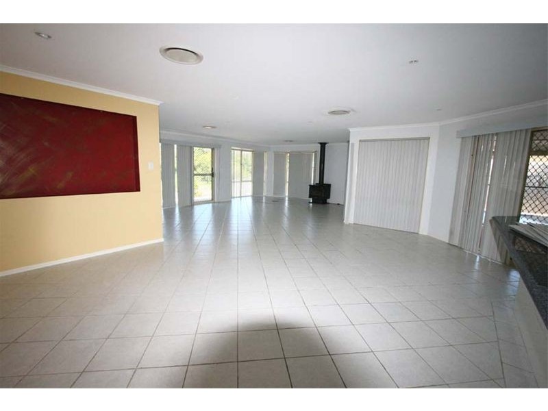 61 Bally Doyle Drive, Ashtonfield NSW 2323