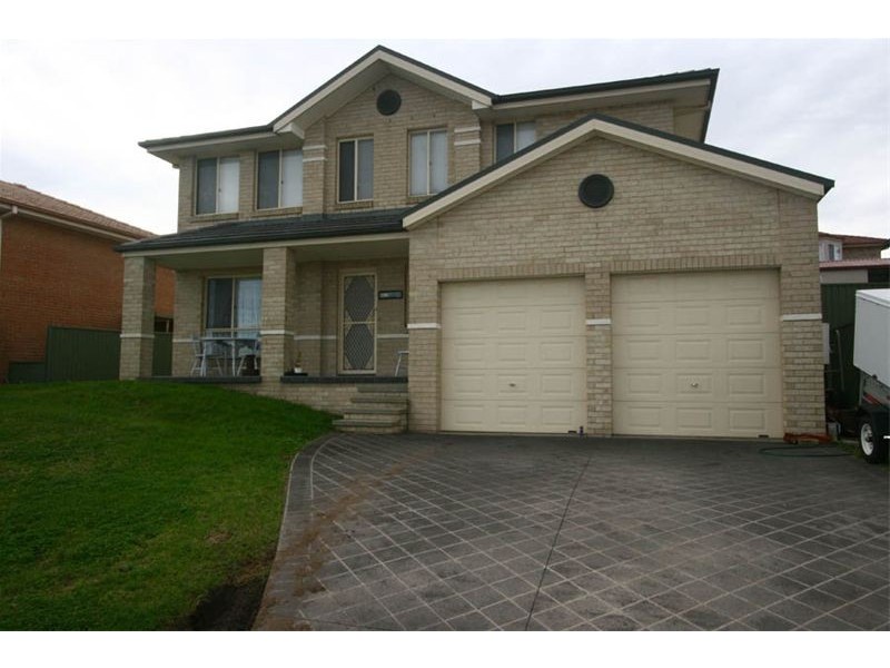 13 Tristania Court, Thornton NSW 2322