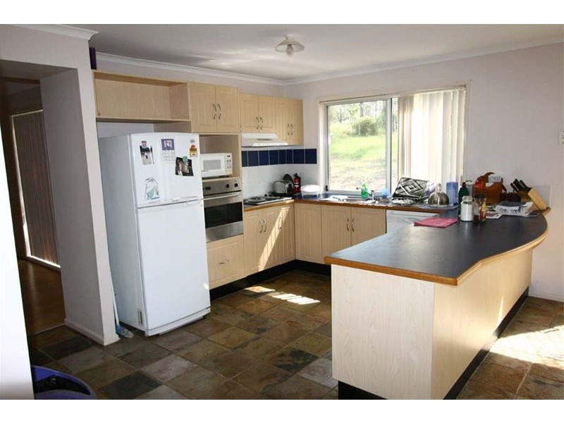 11 Durham Grove, Wallalong NSW 2320