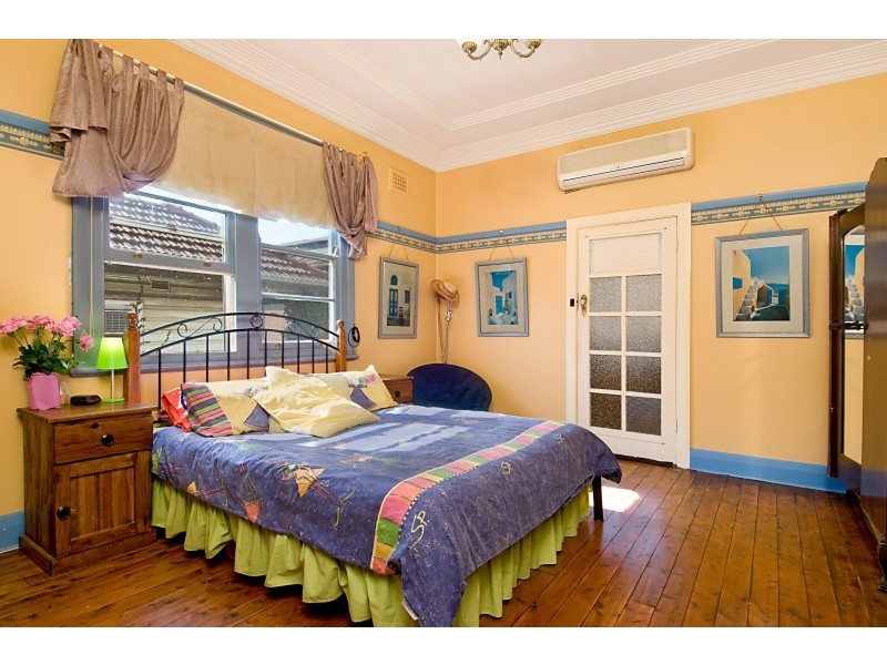 27 Maud Street, Mayfield NSW 2304