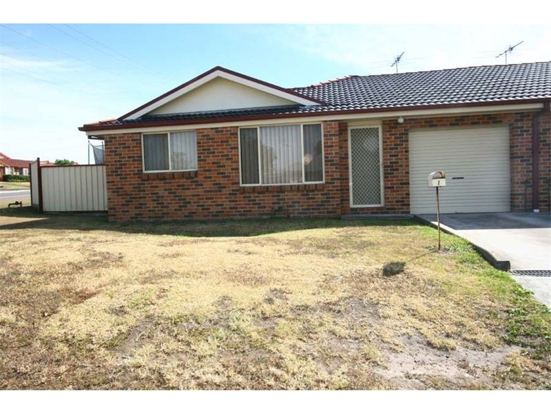 1/24 Railway Avenut, Thornton NSW 2322