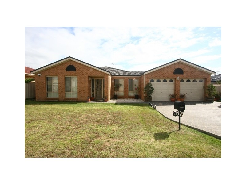 44 Yaldara Avenue, Thornton NSW 2322