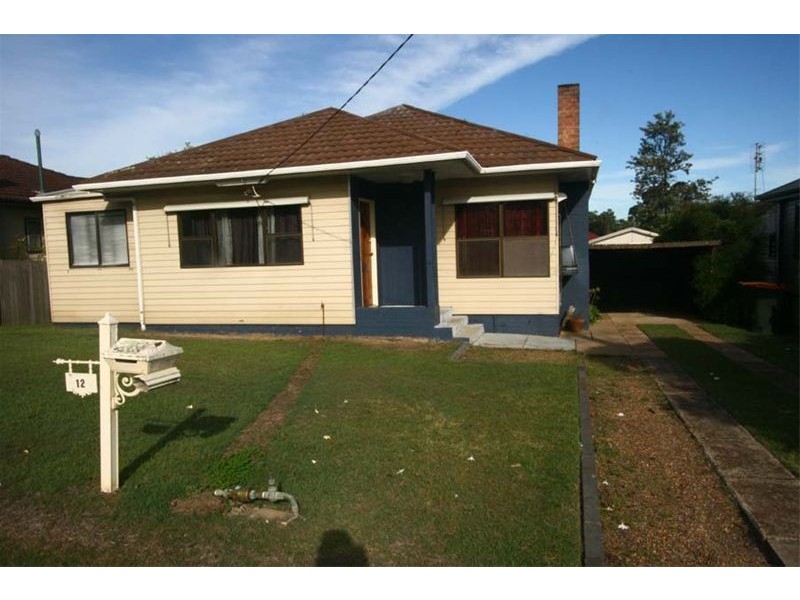 12 Kenneth Street, East Maitland NSW 2323
