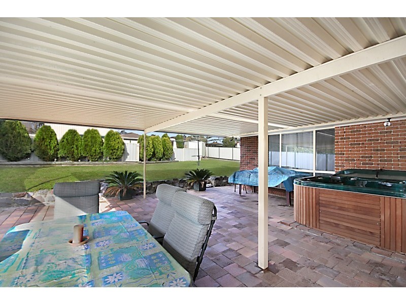 18 Avard Close, Thornton NSW 2322