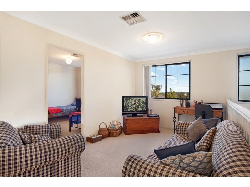 63 Tipperary Drive, Ashtonfield NSW 2323