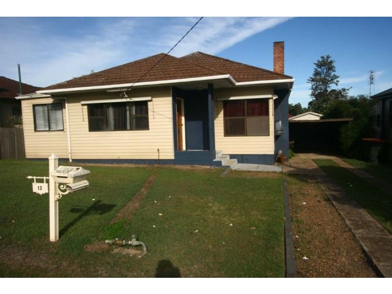 12 Kenneth Street, East Maitland NSW 2323