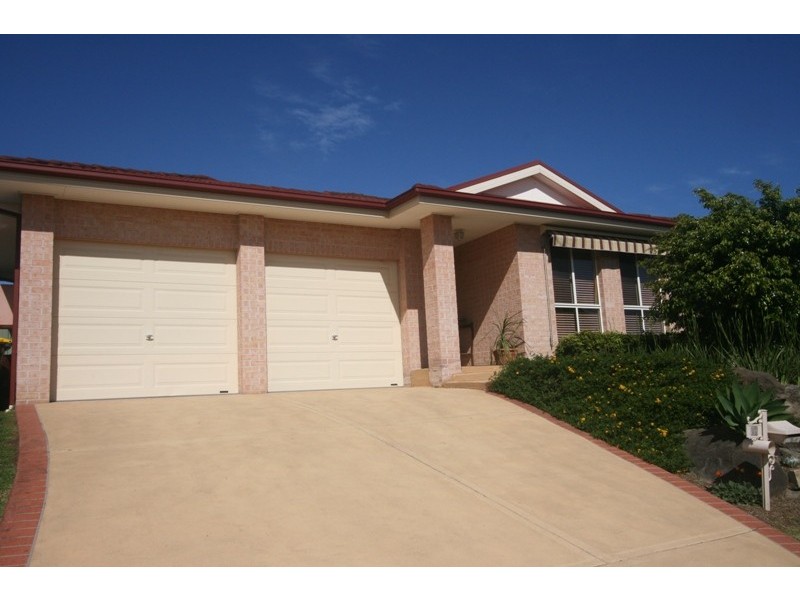 17 Maybush Avenue, Thornton NSW 2322