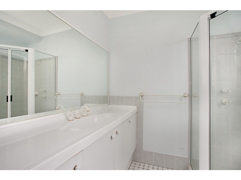 11 Holford Crescent, Thornton NSW 2322