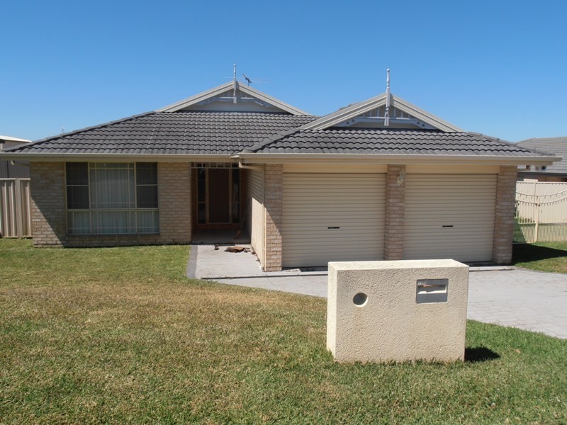 15 Laurina Avenue, Thornton NSW 2322