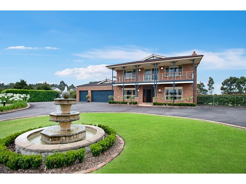 16 cahill close, Black Hill NSW 2322