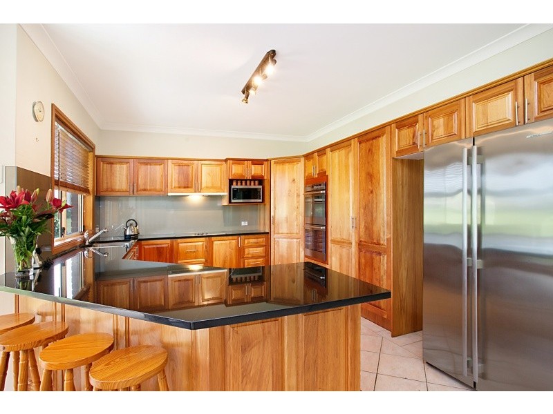 16 cahill close, Black Hill NSW 2322