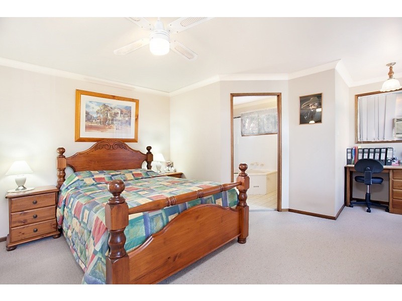 2 Keeble Close, Thornton NSW 2322