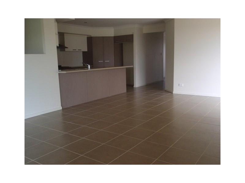 23 Swiftwing Close, Thornton NSW 2322