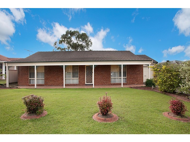 6 Elizabeth Close, Thornton NSW 2322