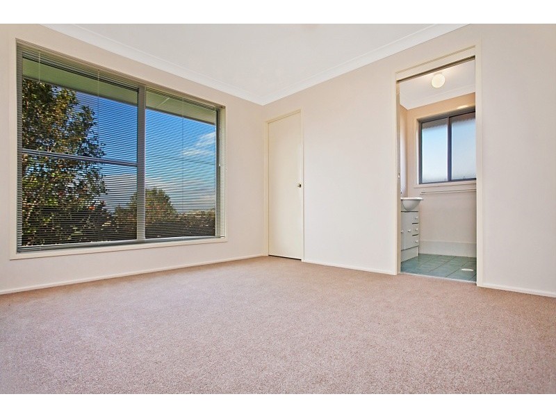 24 Lemonwood Circuit, Thornton NSW 2322