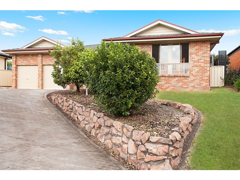 10 Cambewarra Avenue, Thornton NSW 2322