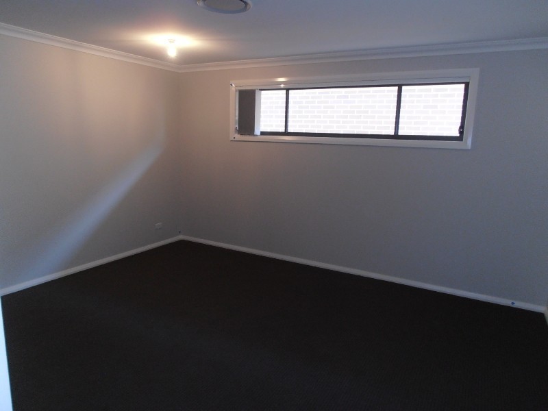 18 Oystercatcher Street, Aberglasslyn NSW 2320