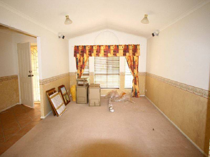 12 Royal Oak Drive, Thornton NSW 2322